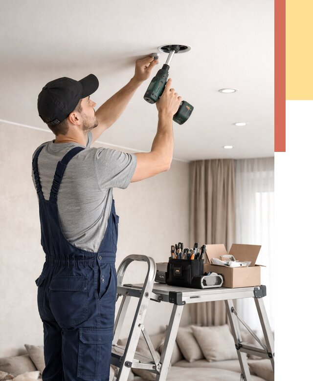 Установка и монтаж точечных светильников в натяжной потолок в Рыбинске от 1873 руб. | ОТДЕЛОЧНИК-Рбн